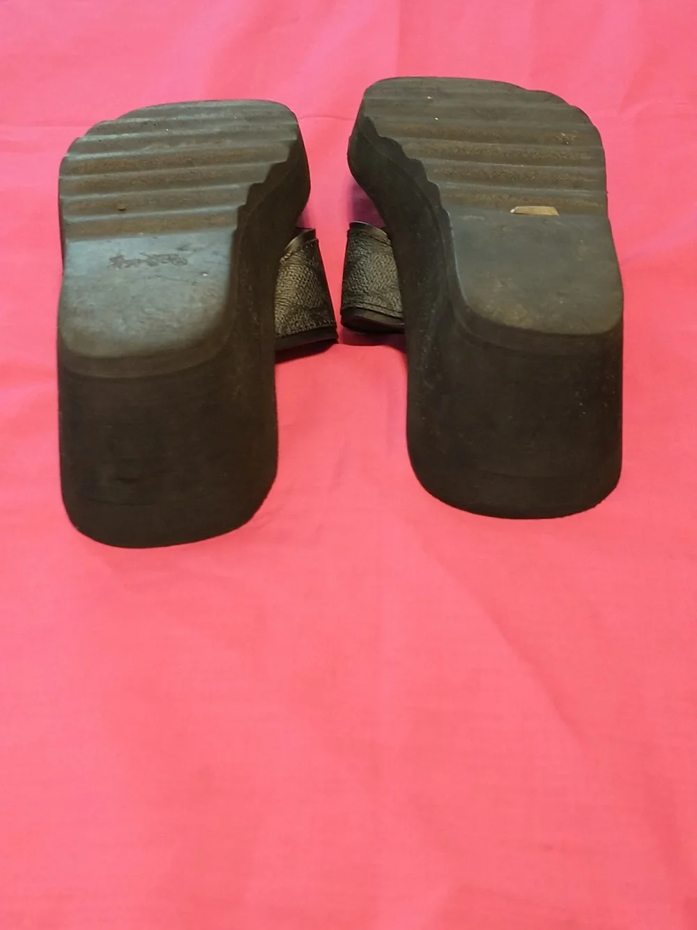 Coach Monogram Thong Sandals - Picture 7 of 10